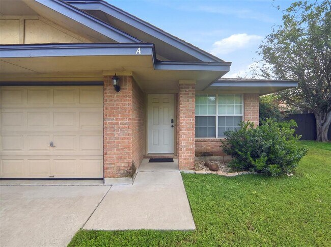 Foto del edificio - 2304 Smith Branch Blvd