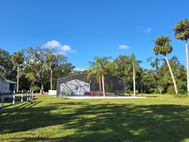 Building Photo - NEW SMYRNA BEACH MONTHLY WINTER RENTAL - P...