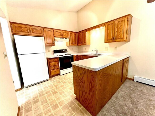 Foto del edificio - 2000 108th Ln NW