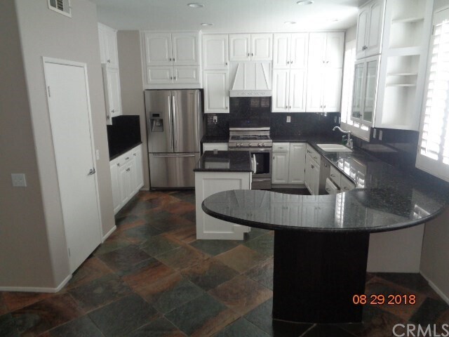 Building Photo - 15034 Ficus St