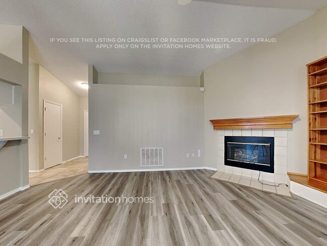 Foto del edificio - 3478 Jade Ln