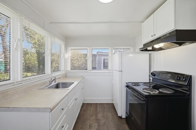 Foto del edificio - 821 Mt Vernon Ave