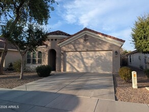 Building Photo - 4230 E Sandy Way