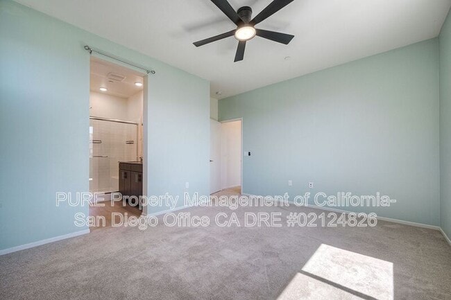 Building Photo - 5503 Sandcliff Ln