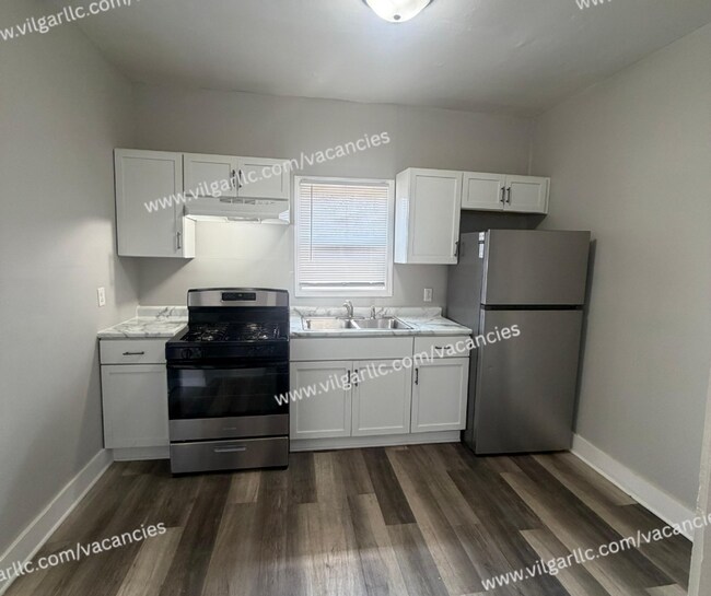 Foto del edificio - Hot Offer: $999 Rent for Your First 6 Months!