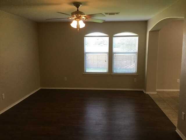 Building Photo - 10922 Indigo Creek