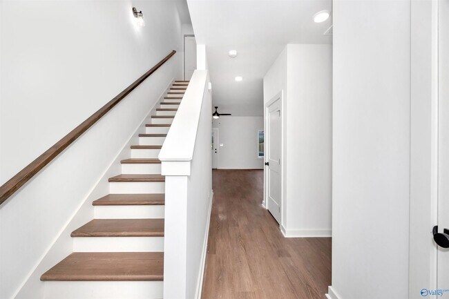 Foto del edificio - 2506 Freeman Rd SW