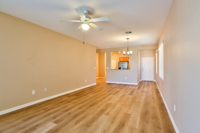 Building Photo - 2560 Serene Moon Dr - Gorgeous Clark Floor...