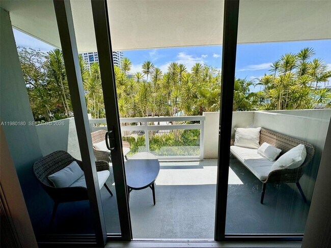 Foto del edificio - 1500 Bay Rd