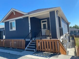 Building Photo - 616 Lambert Ave