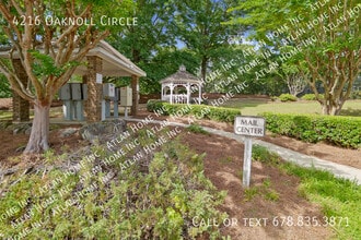 Building Photo - 4216 Oaknoll Cir