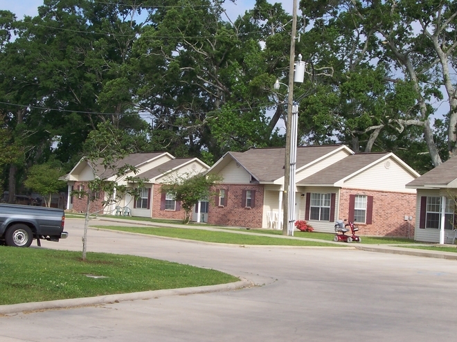 Primary Photo - Elton Place Apartments