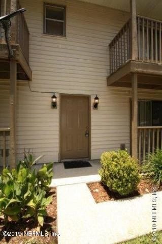 Building Photo - 2300 Twelve Oaks Dr