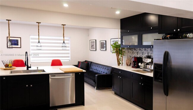 Foto del edificio - 6471 SW 30th St