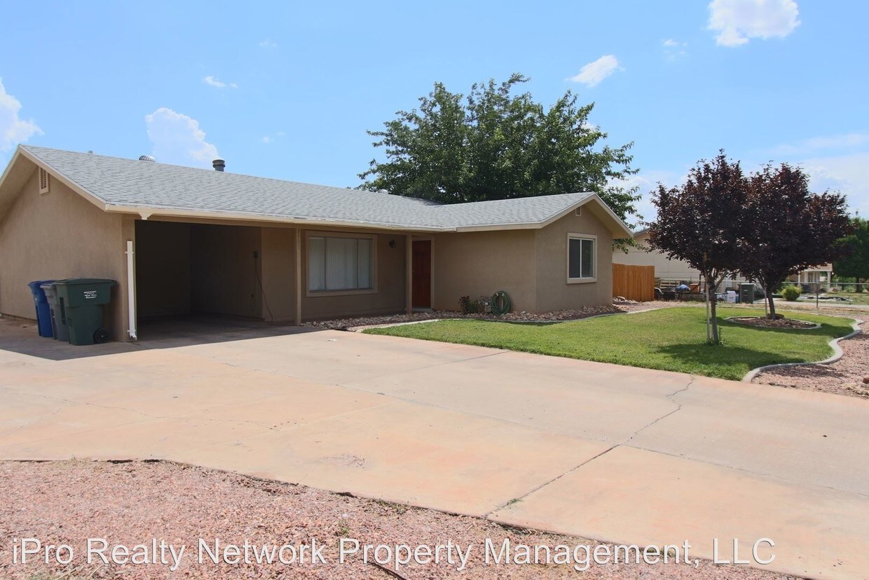 Primary Photo - 3 br, 2 bath House - 1407 West 450 North