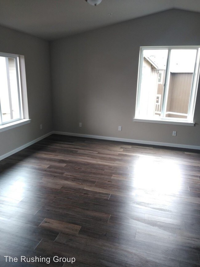 Foto del edificio - 1550-1560 23rd St SE