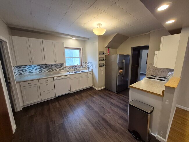 Cocina - 1729 2nd St