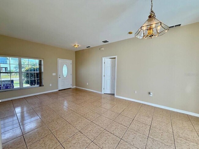 Foto del edificio - 315 Ashburton Way