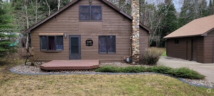 Building Photo - 5207 Bemidji Ave N