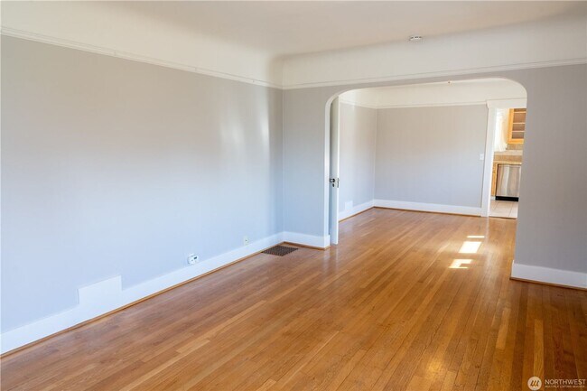 Foto del edificio - 6910 37th Ave SW