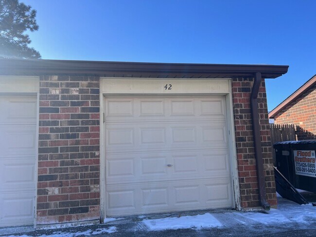 Foto del edificio - 417 Berkshire Dr