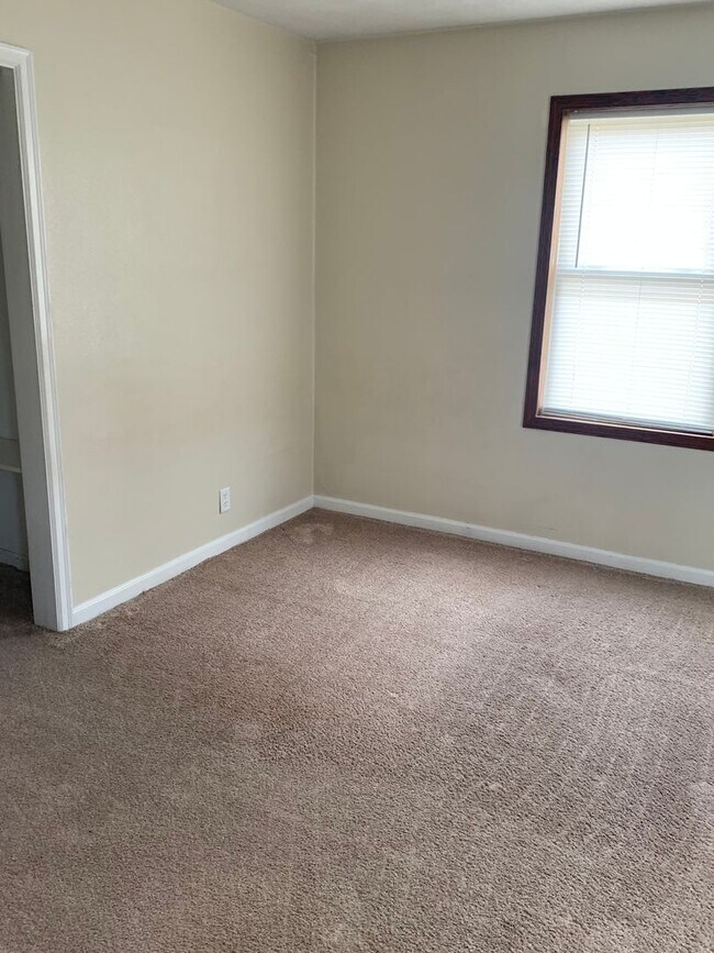 Foto del edificio - Spacious 3 Bedroom, 2 Bathroom Home near Aquaventure Water Park, Parks & Schools!