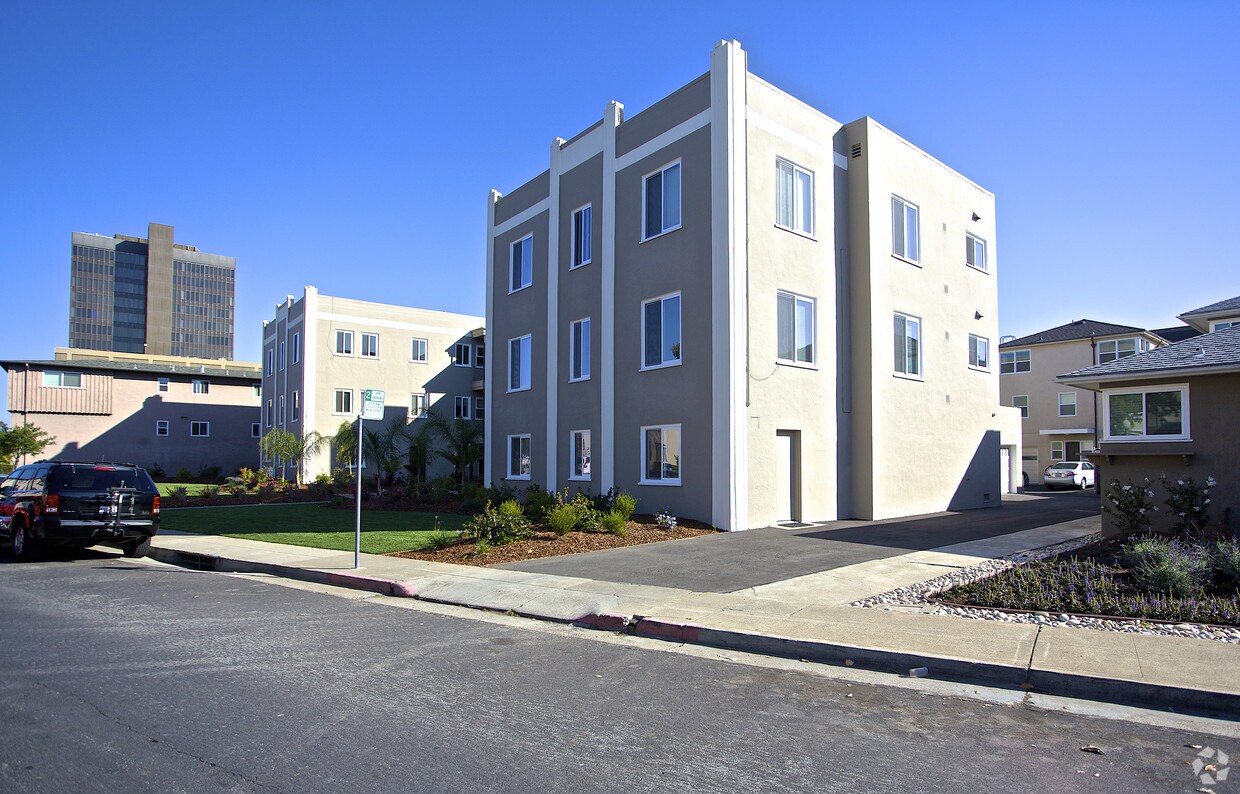 Foto principal - 103-109 Dartmouth Rd