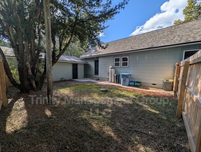 Building Photo - 16252 Hurban St