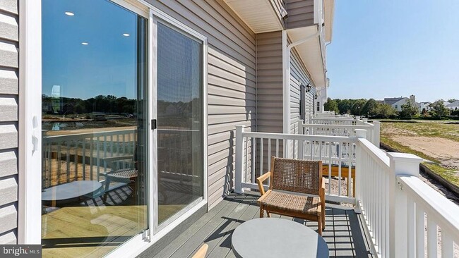 Building Photo - 159 Sandy Rdg Rd