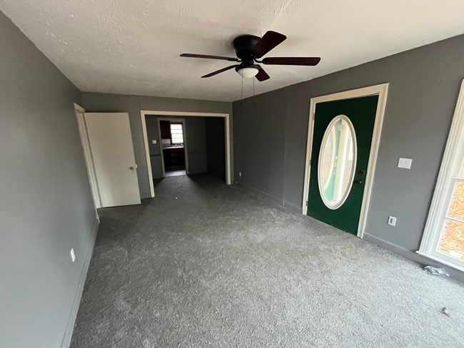 Photo - 754 Raymond Rd Apartment