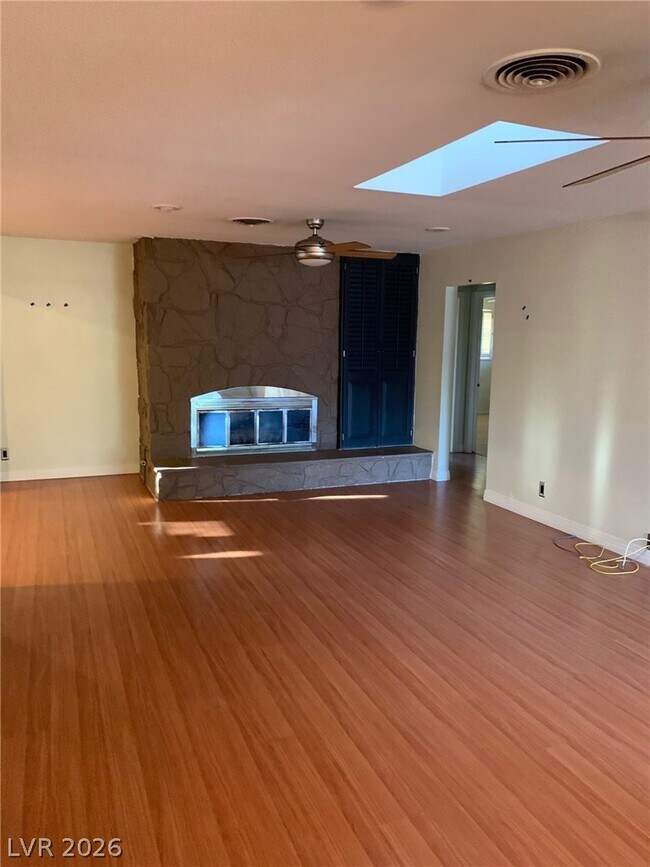 Foto del edificio - 2612 Mason Ave