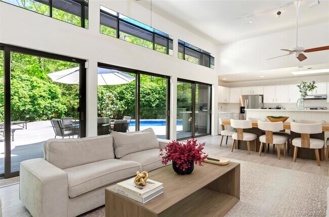 Building Photo - 24 N Quarter Rd