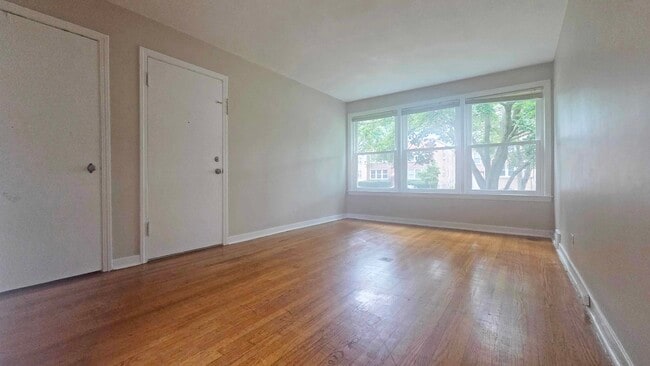 Building Photo - 8143 Kilpatrick Ave