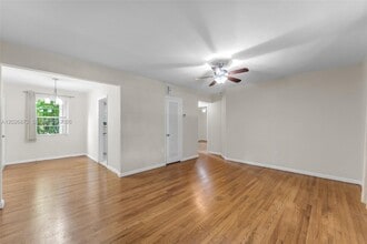 Building Photo - 5590 SW 78th St