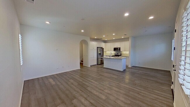 Photo - 327 Lucia Ln House