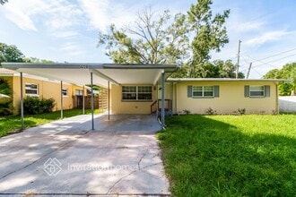 Building Photo - 4228 Sky Line Dr