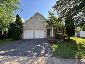 Building Photo - 13868 Piedmont Vista Dr