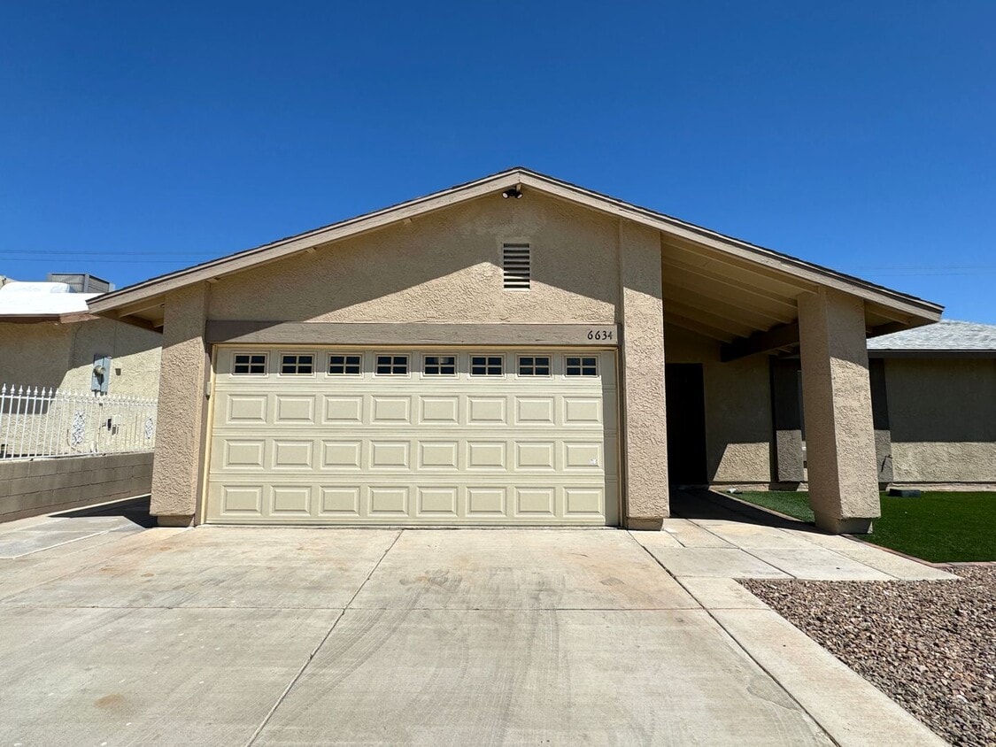 6634 Larchwood Ln, Las Vegas, NV 89103 House Rental in Las Vegas, NV