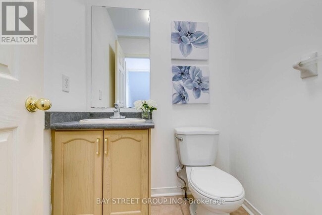 Building Photo - 5166 Des Jardines Dr