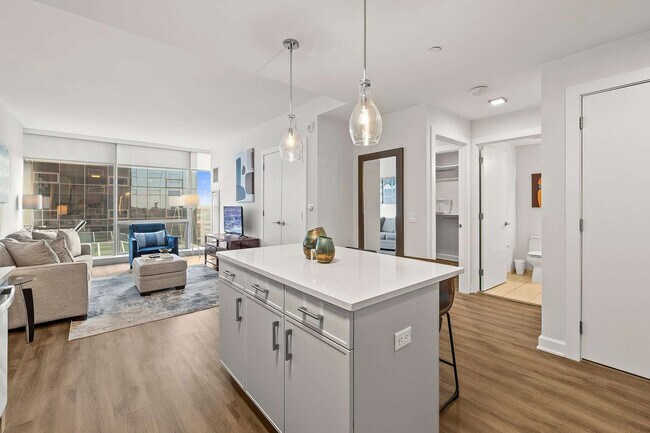 Building Photo - 355 Atlantic St