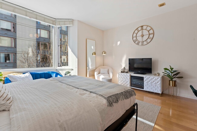 Photo - 201 Harrison St Apartment