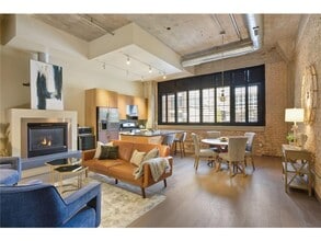 Building Photo - 525 N 3rd St