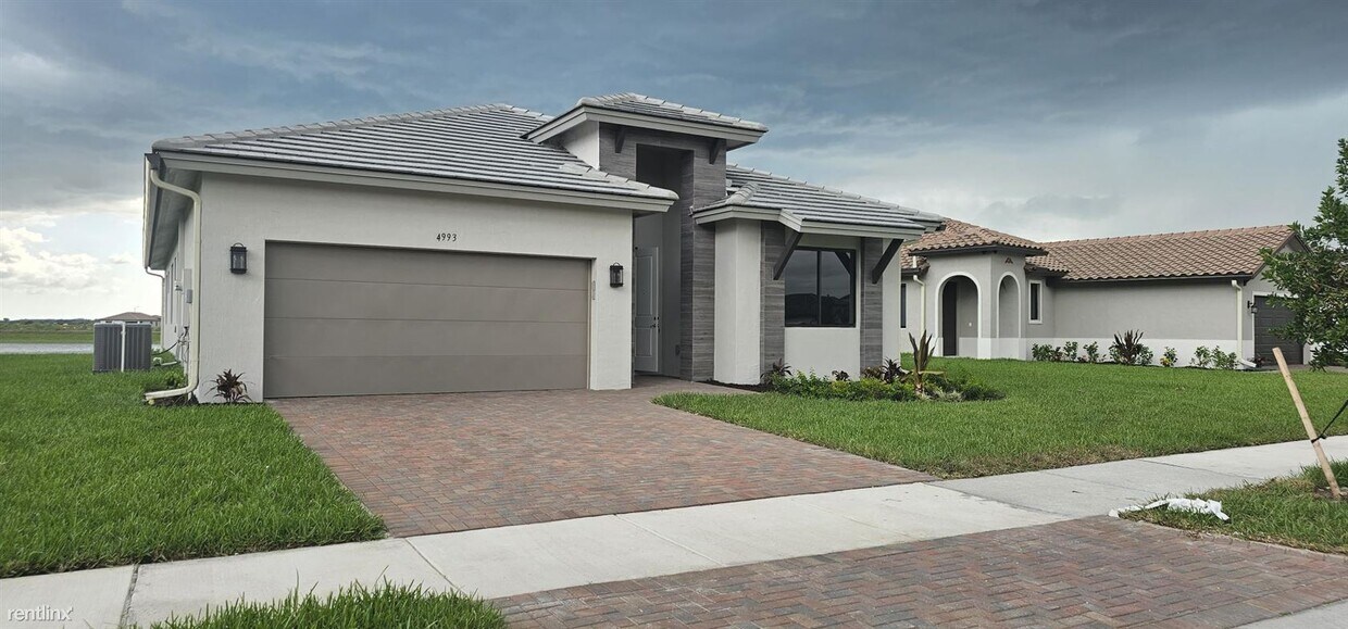 4 br, 3 bath House 4993 Ofanto Ln Reduce... House Rental in