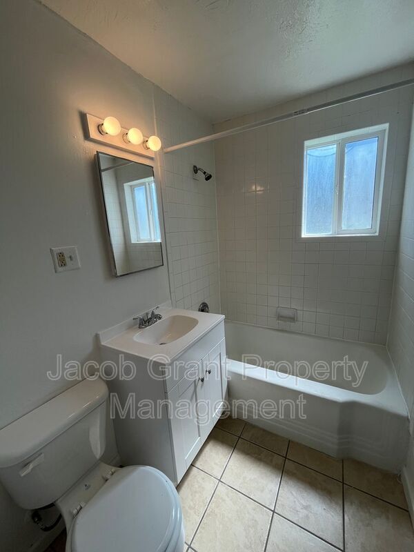 Building Photo - 575 Tiger Ave