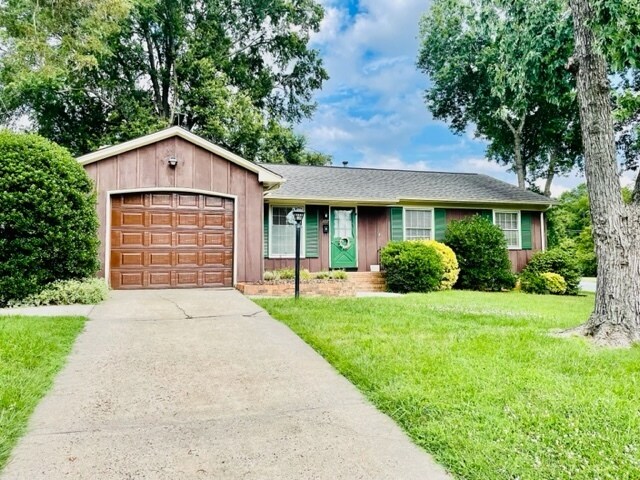 Primary Photo - 4017 Wexford Dr