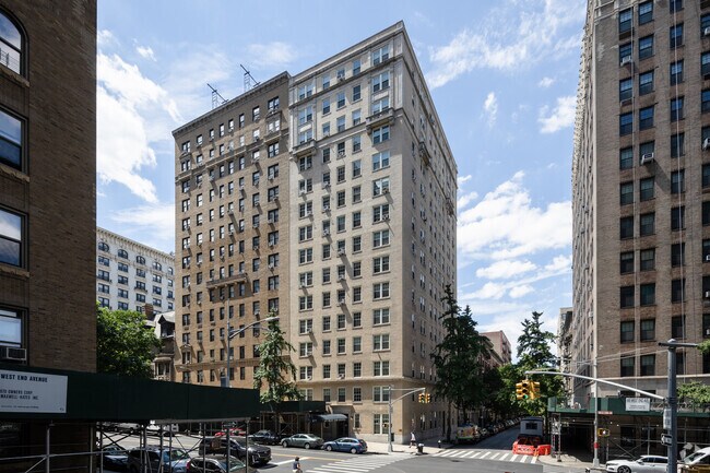 Building Photo - 677 West End Ave