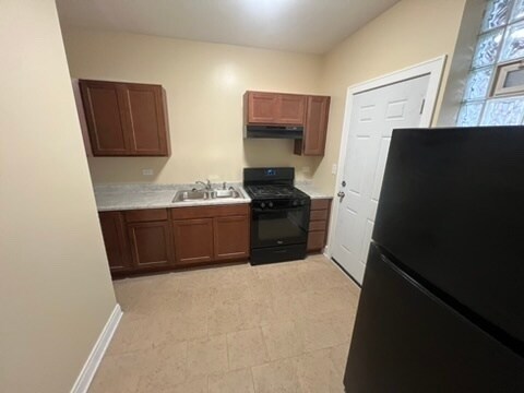 Foto del edificio - 655 E 82nd St