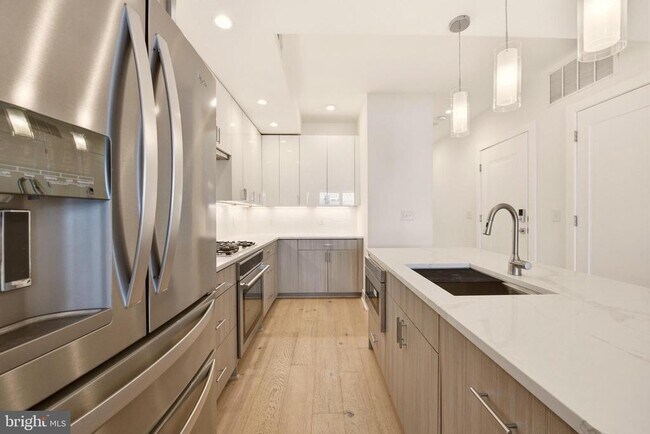Foto del edificio - 1023 16th St NE