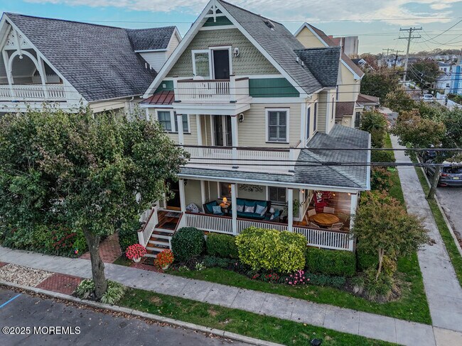 Foto del edificio - 84 Cookman Ave