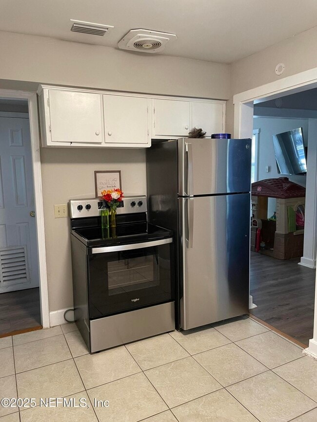 Foto del edificio - 2619 Bywood Rd